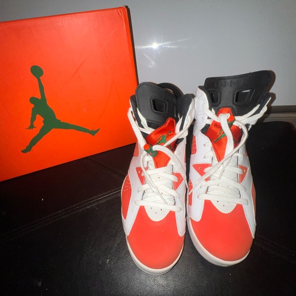 Authentic:Jordan’s retro 6s Gatorade edition. White/orange/cream - Picture 2 of 10